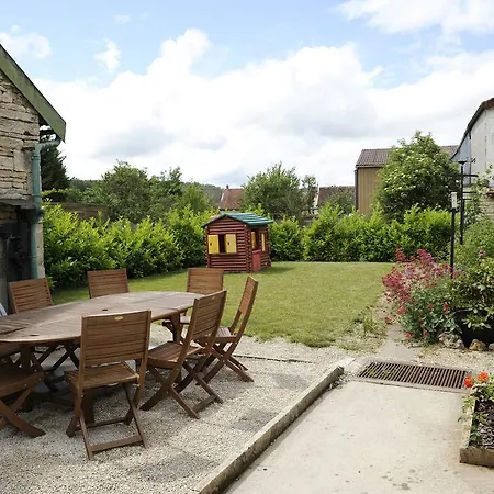 Le Jardin De Lucien Holiday home